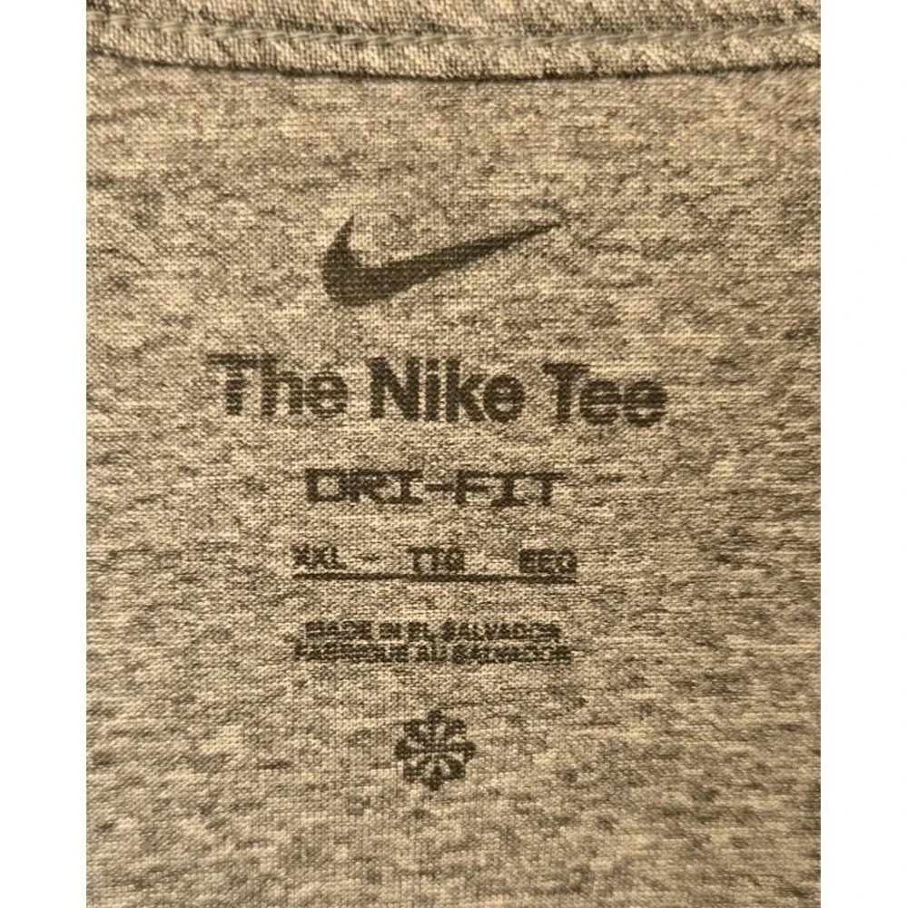 The Nike Tee Shirt Men's Size 2XL Gray Activewear Short Sleeve Gym‎ NWTS